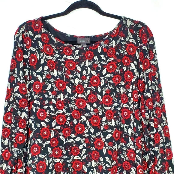 J. Jill Wearever Collection Velour Hem Top Size XL Long Sleeve Dark Floral - Picture 2 of 13